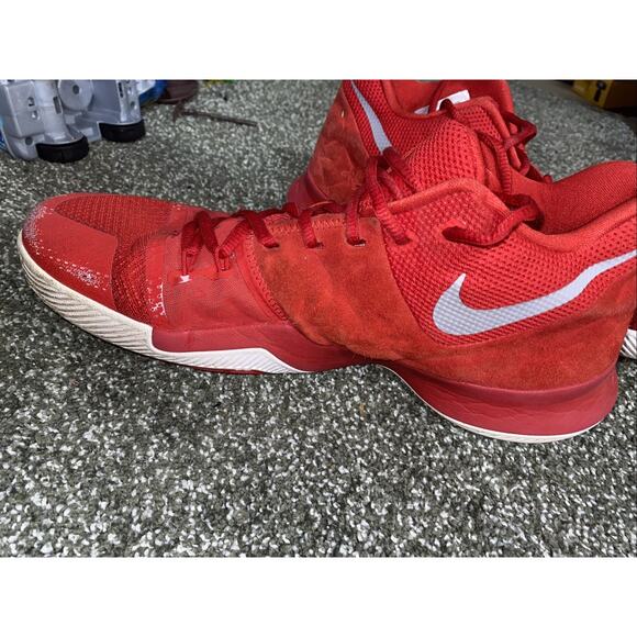 Nike Kyrie 3 University Red Men\'s Size 11.5 Basketball Shoes Suede Nike Zoom main image 14